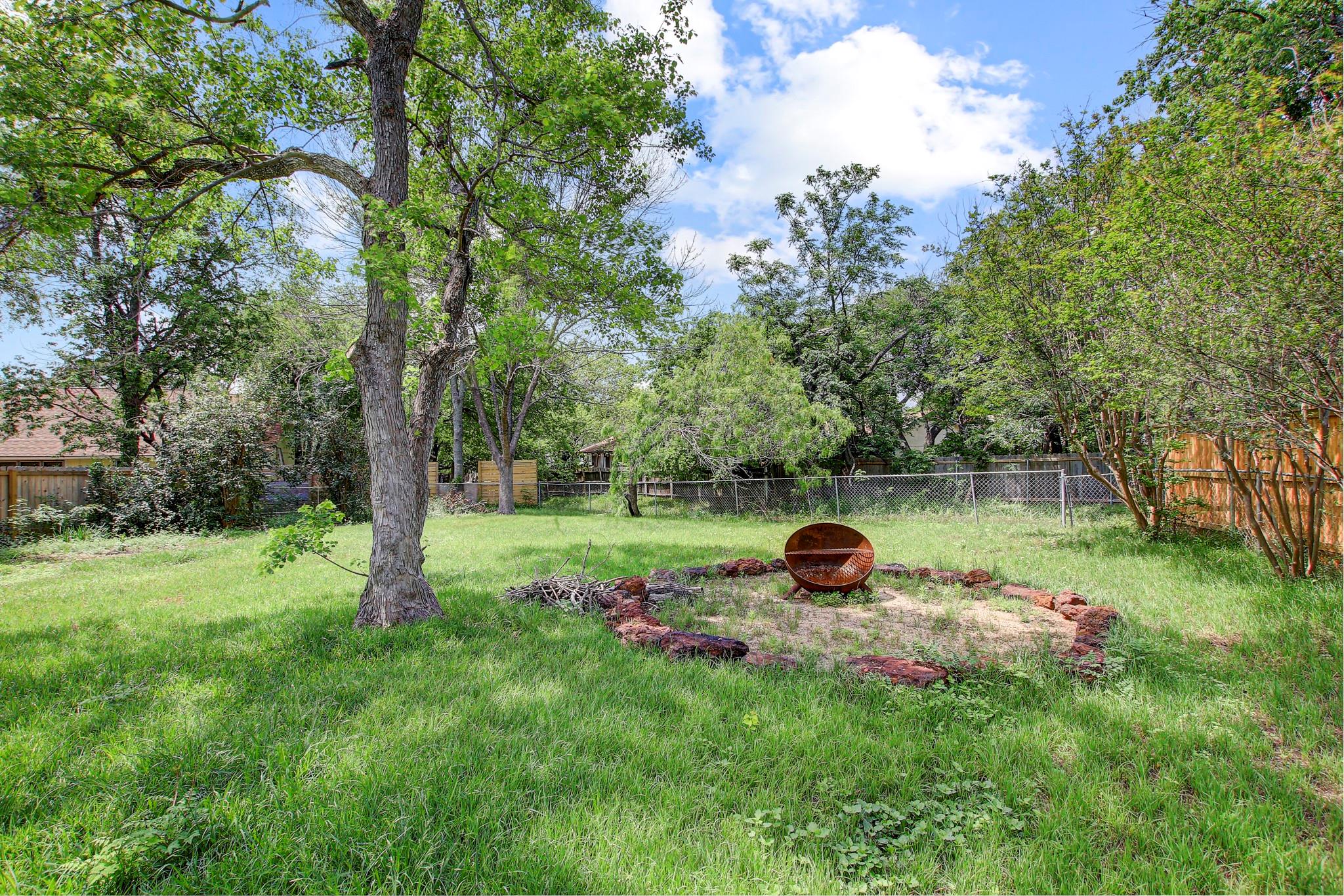 2707 Firecrest Dr, Austin, TX 78748