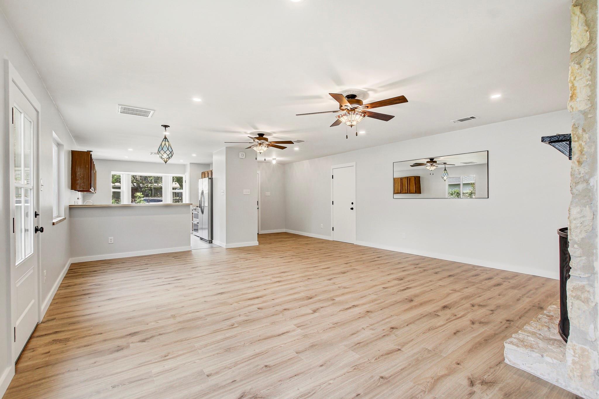 2707 Firecrest Dr, Austin, TX 78748