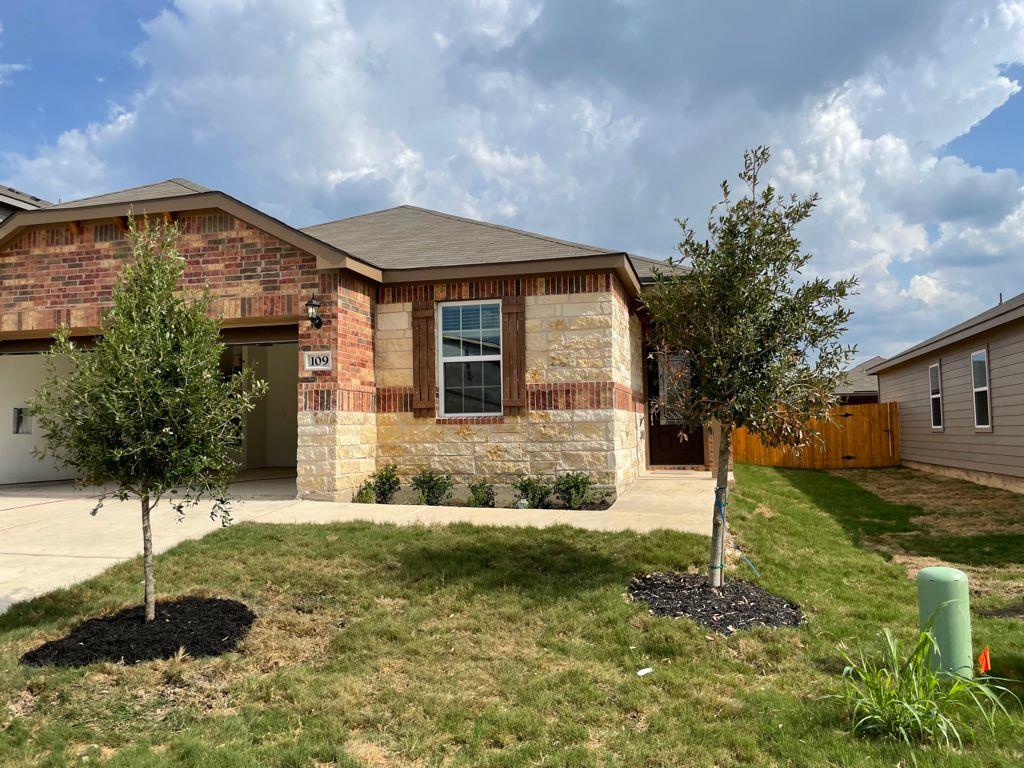 109 Declaration Ln, Liberty Hill, TX 78642