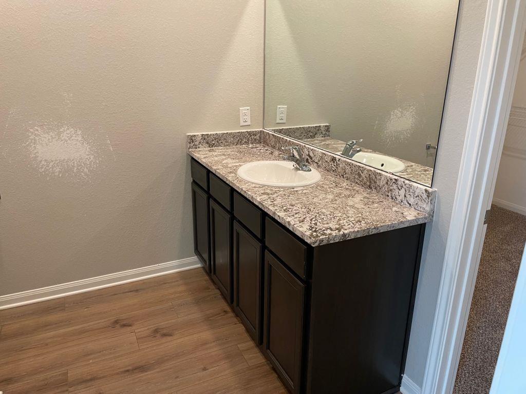 109 Declaration Ln, Liberty Hill, TX 78642