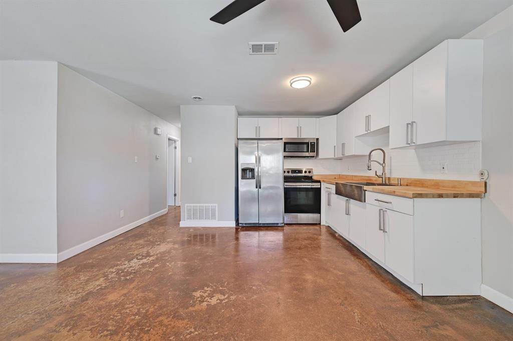 2403 La Casa Dr, Austin, TX 78704