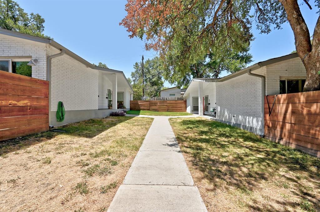 2403 La Casa Dr, Austin, TX 78704