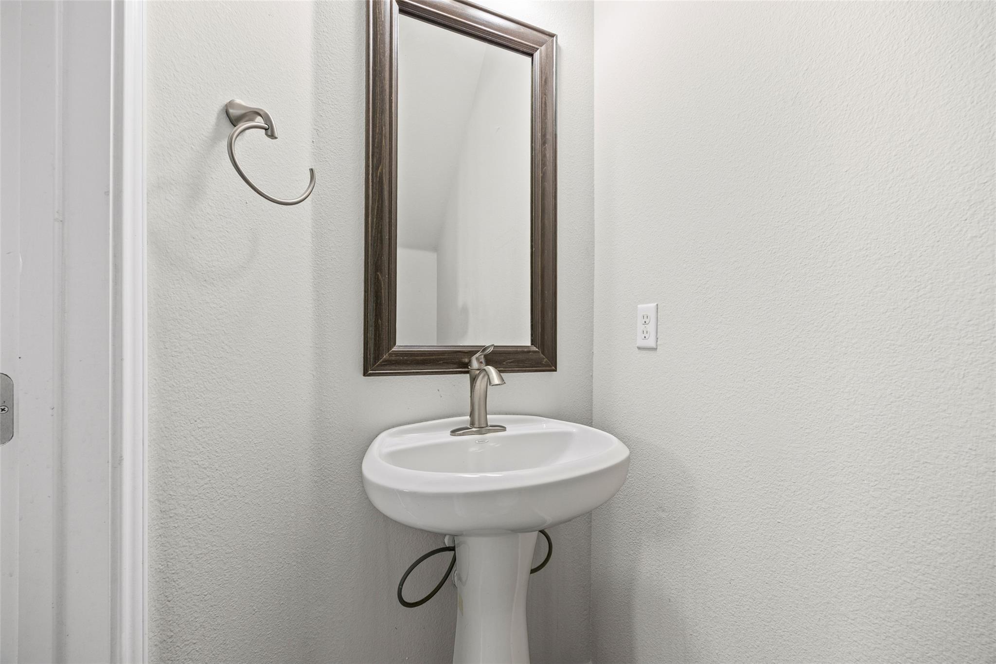 17401 Silent Harbor Loop, Pflugerville, TX 78660