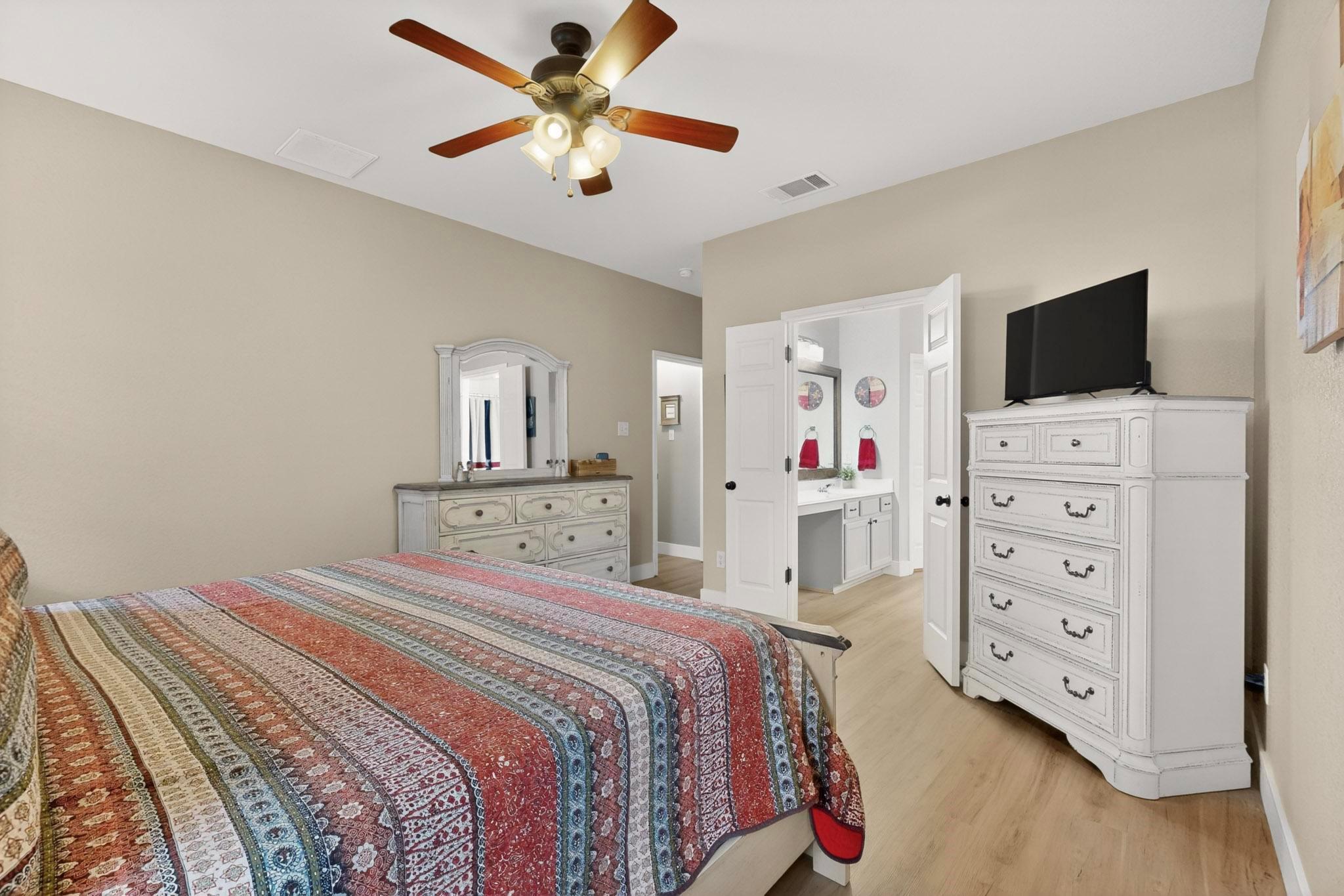 609 Alta Vista Dr, Leander, TX 78641