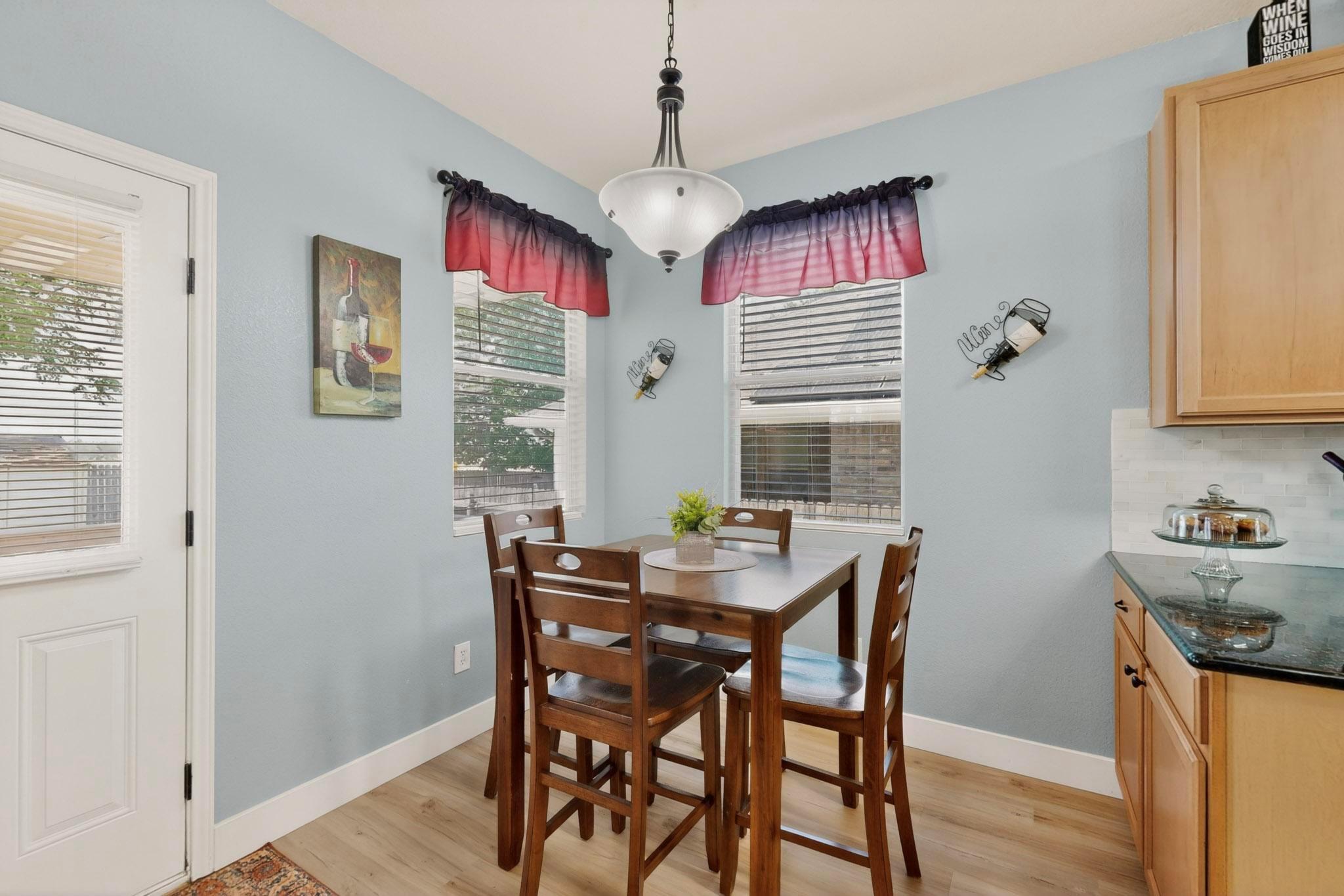 609 Alta Vista Dr, Leander, TX 78641