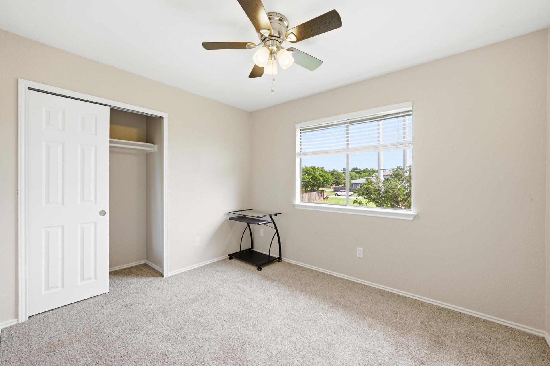 1701 Hunters Trl, Round Rock, TX 78681