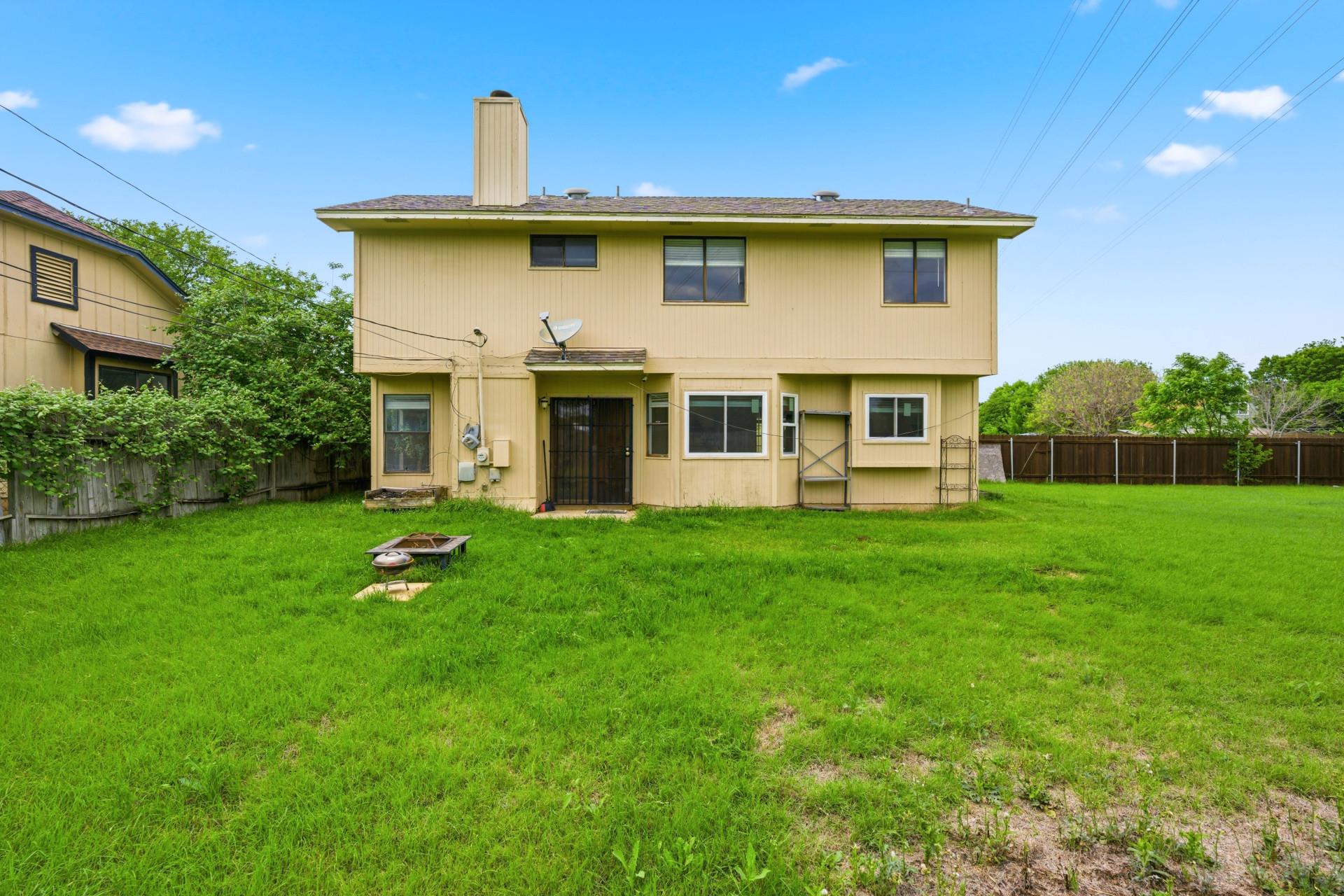 1701 Hunters Trl, Round Rock, TX 78681