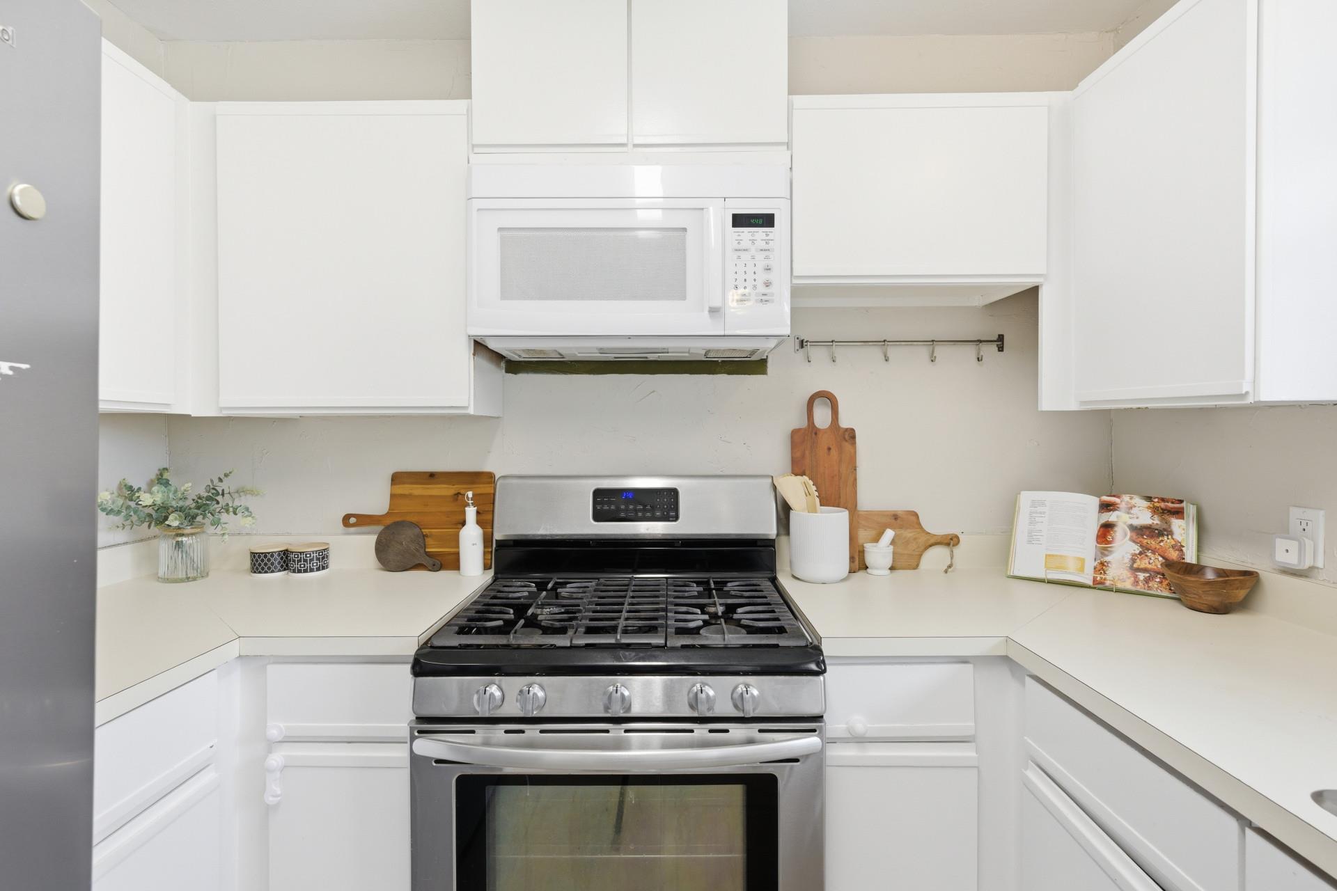 1701 Hunters Trl, Round Rock, TX 78681