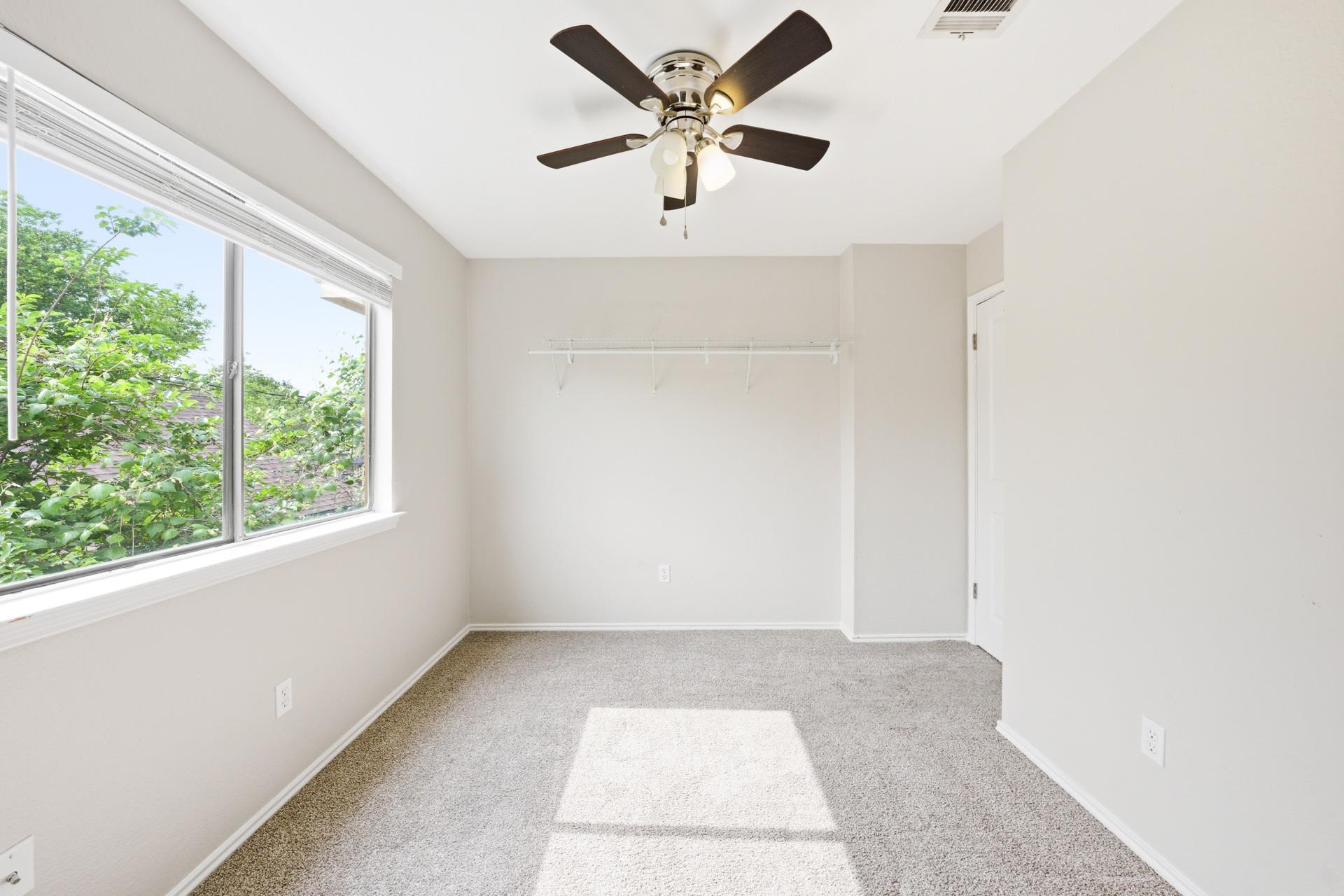1701 Hunters Trl, Round Rock, TX 78681
