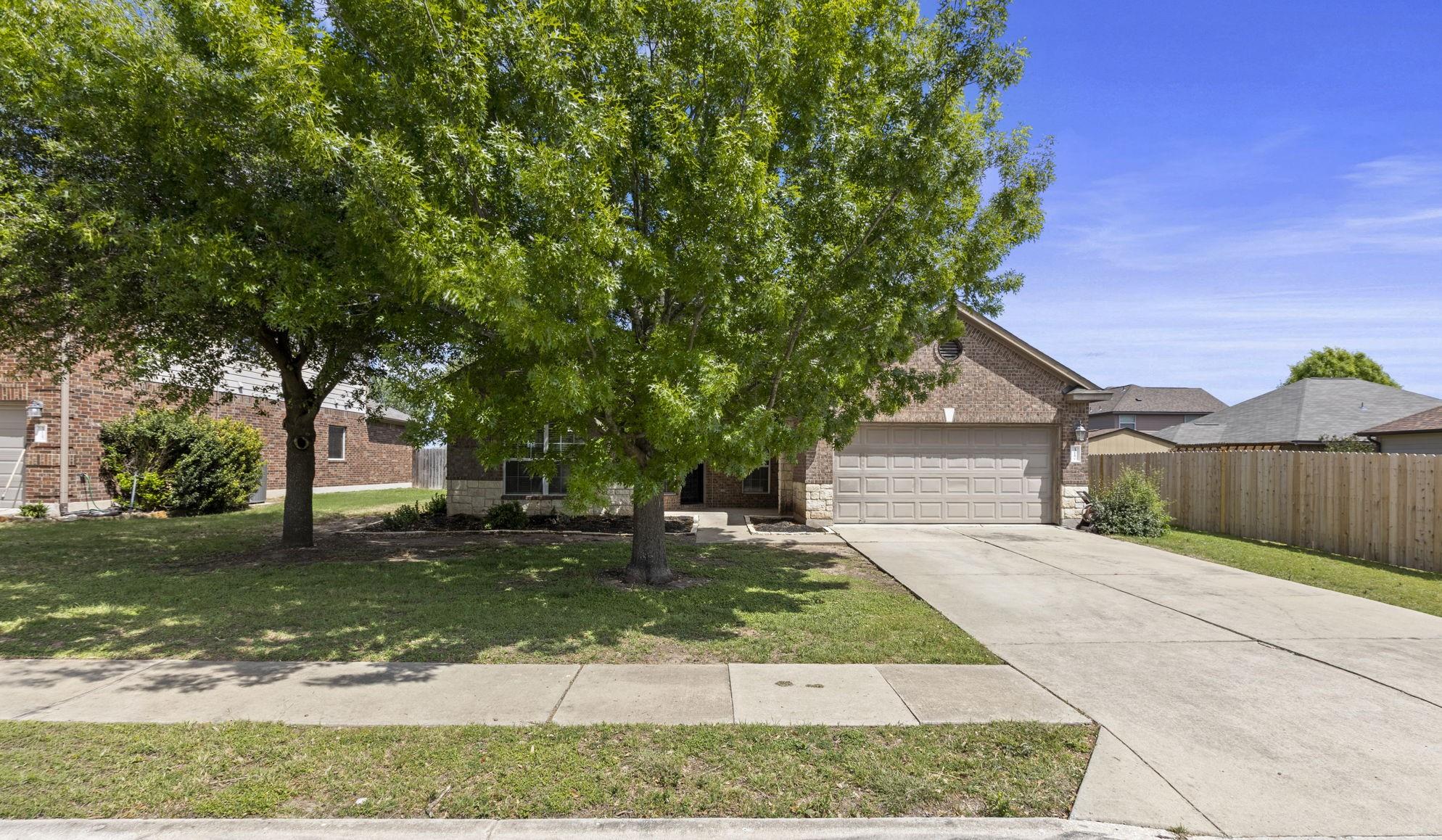 317 Cockrill St, Hutto, TX 78634
