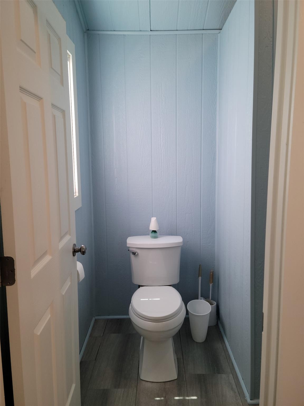 1102 Toledo St, Seadrift, TX 77983