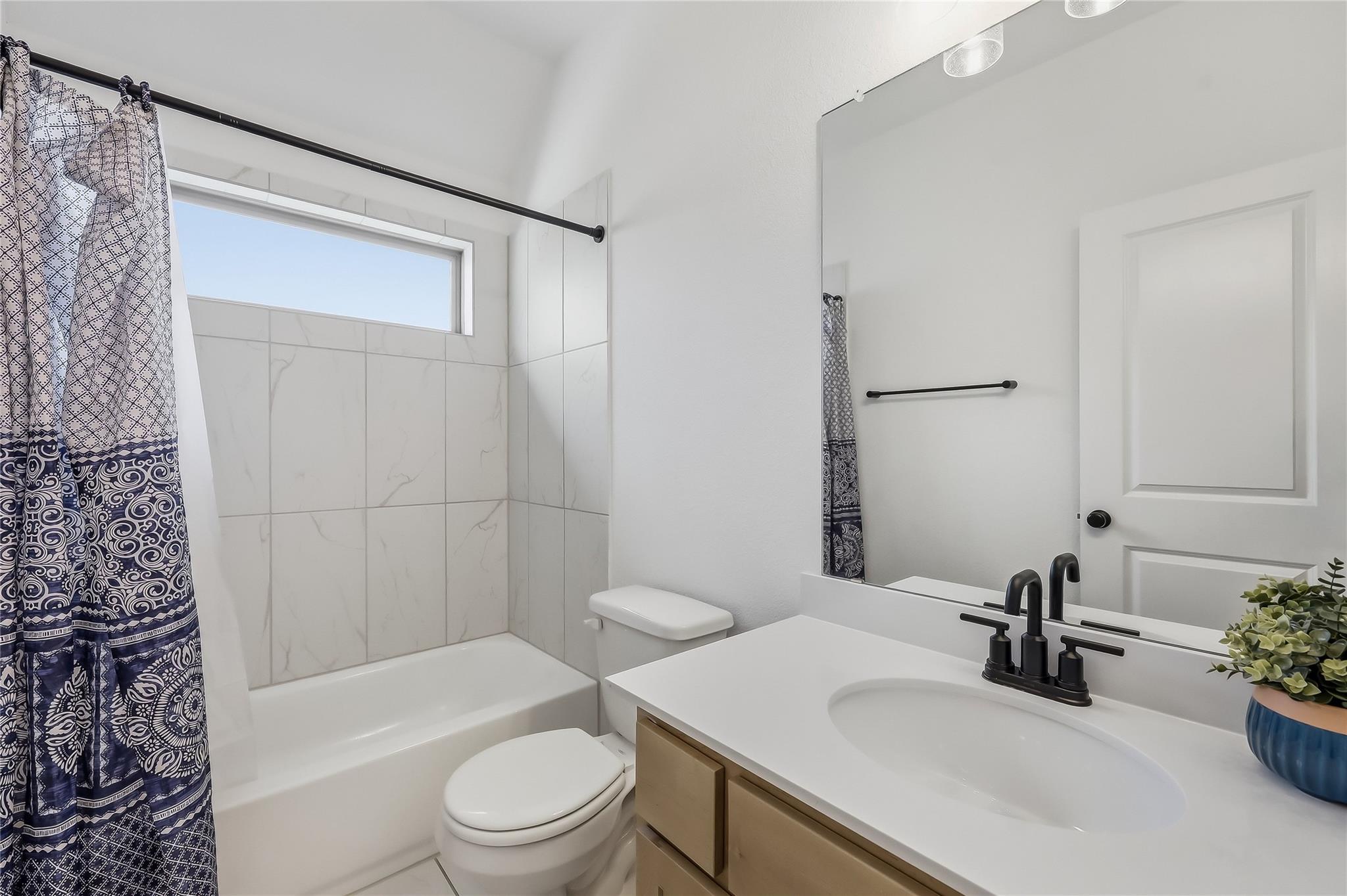 6717 Liberty Grotto Ct, Jonestown, TX 78645