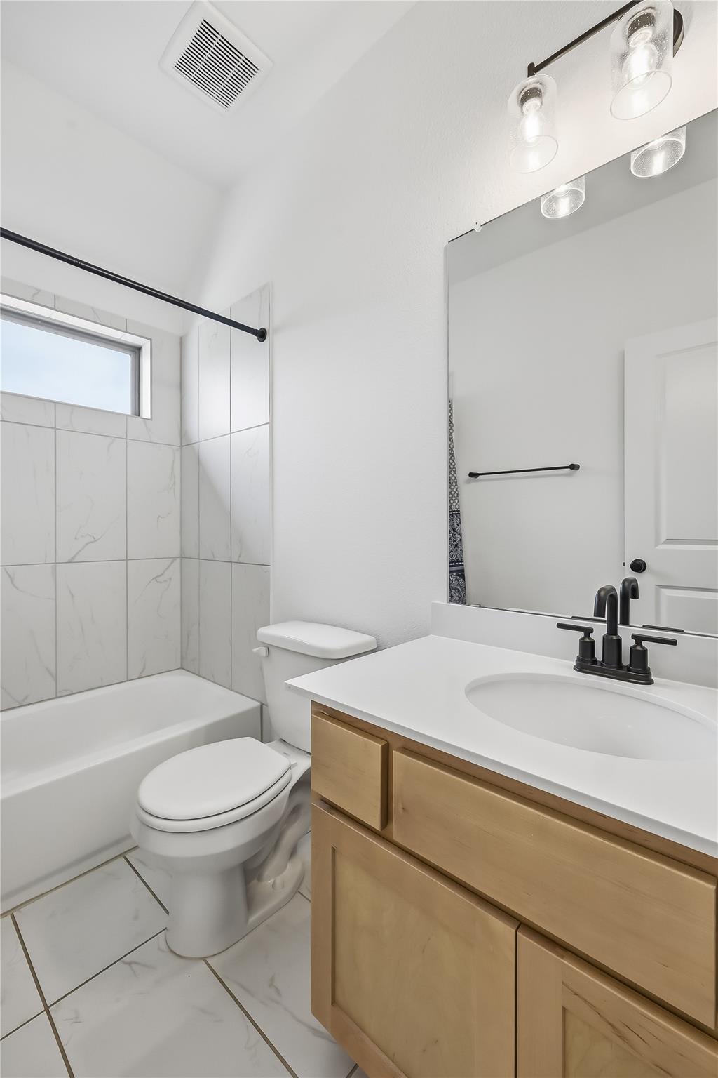 6717 Liberty Grotto Ct, Jonestown, TX 78645