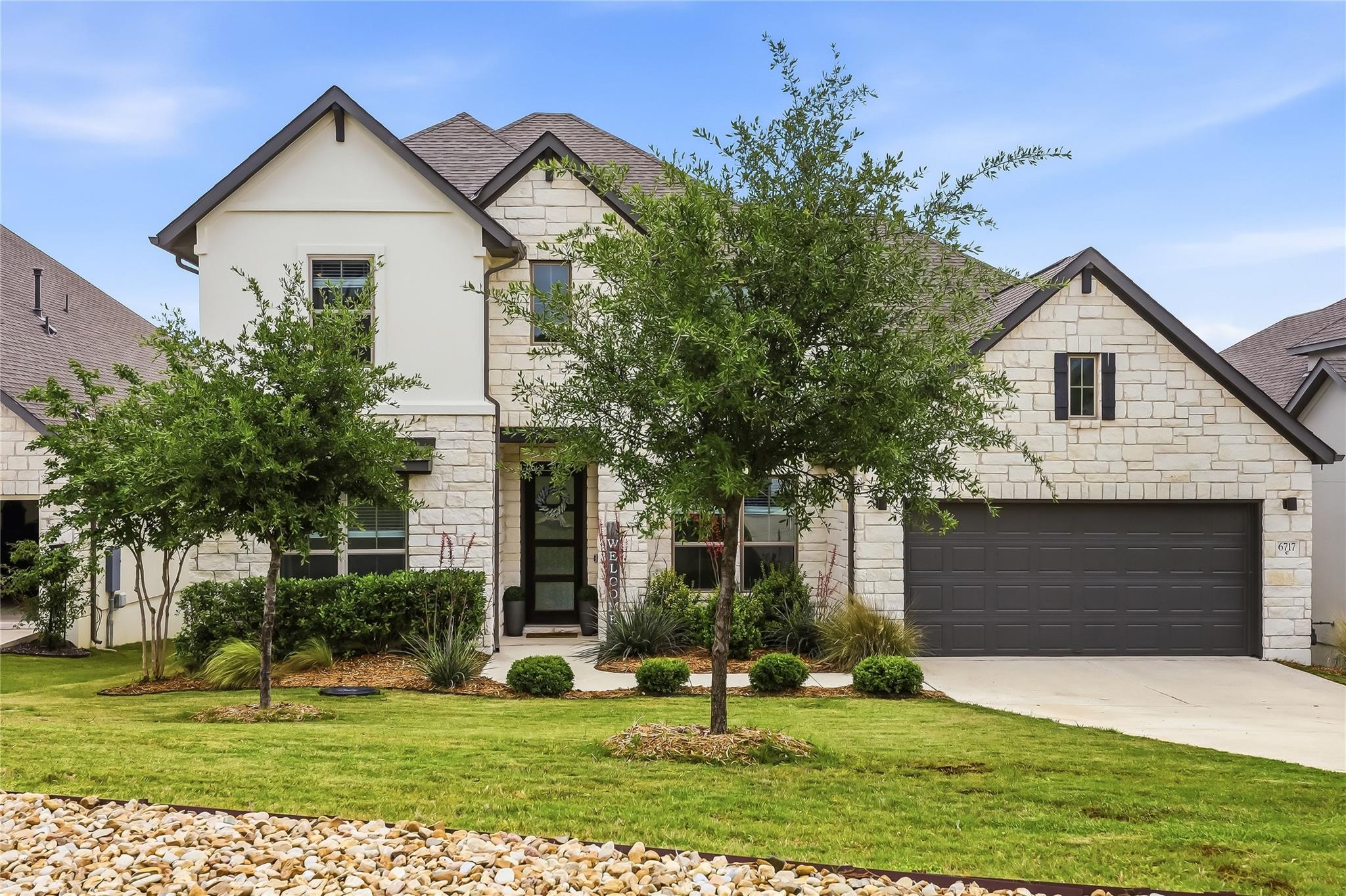 6717 Liberty Grotto Ct, Jonestown, TX 78645