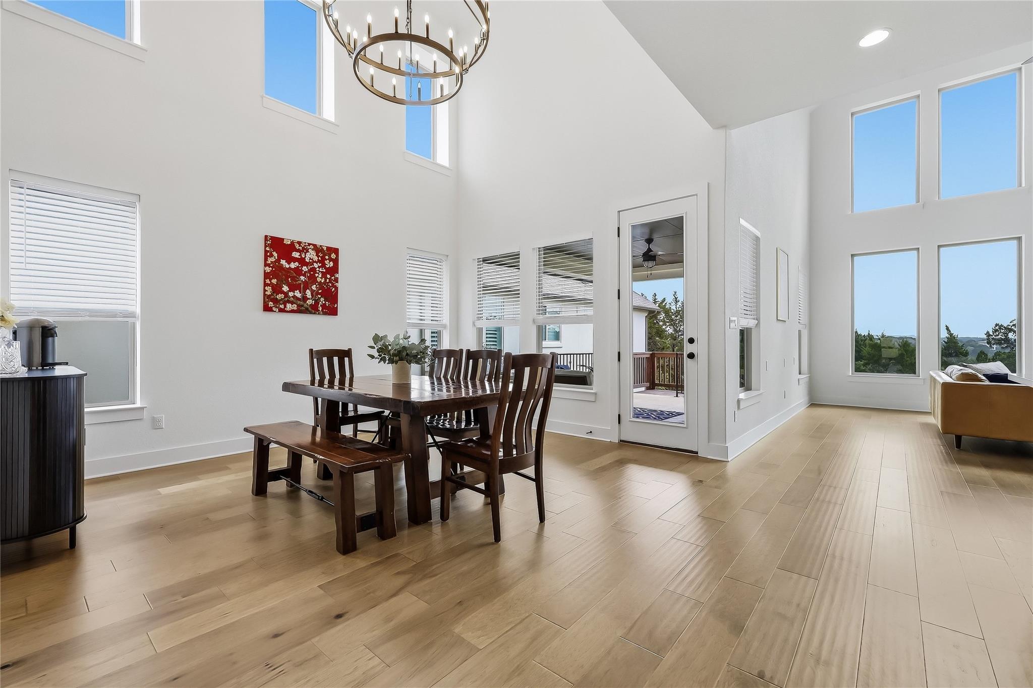 6717 Liberty Grotto Ct, Jonestown, TX 78645