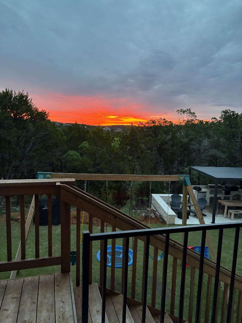 6717 Liberty Grotto Ct, Jonestown, TX 78645