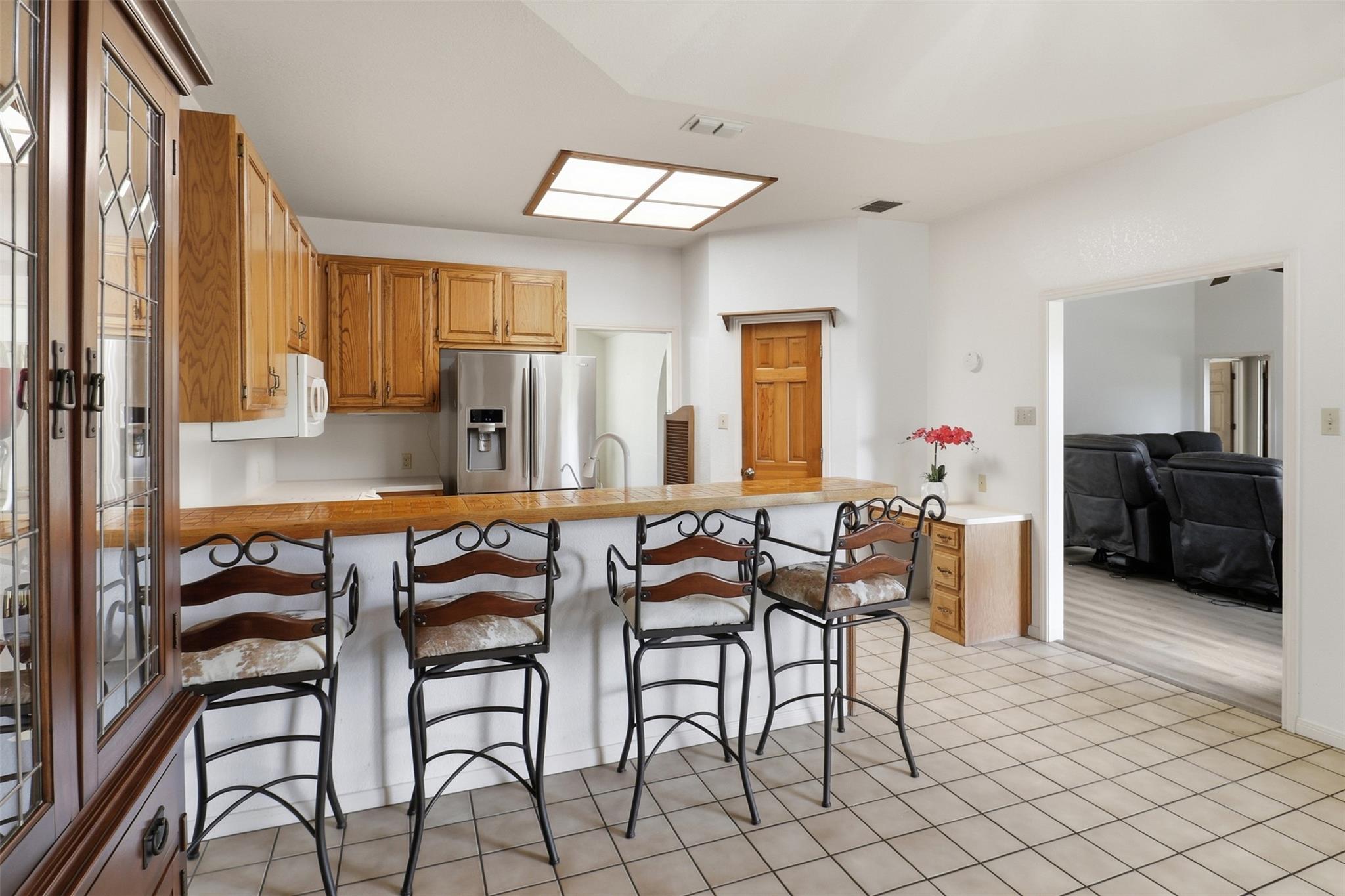 907 Sherman Ave, Marble Falls, TX 78654