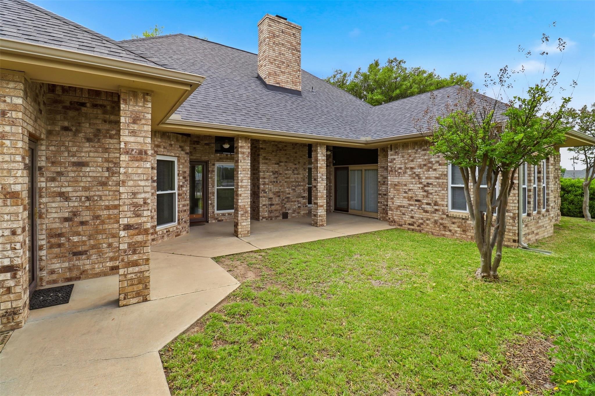907 Sherman Ave, Marble Falls, TX 78654