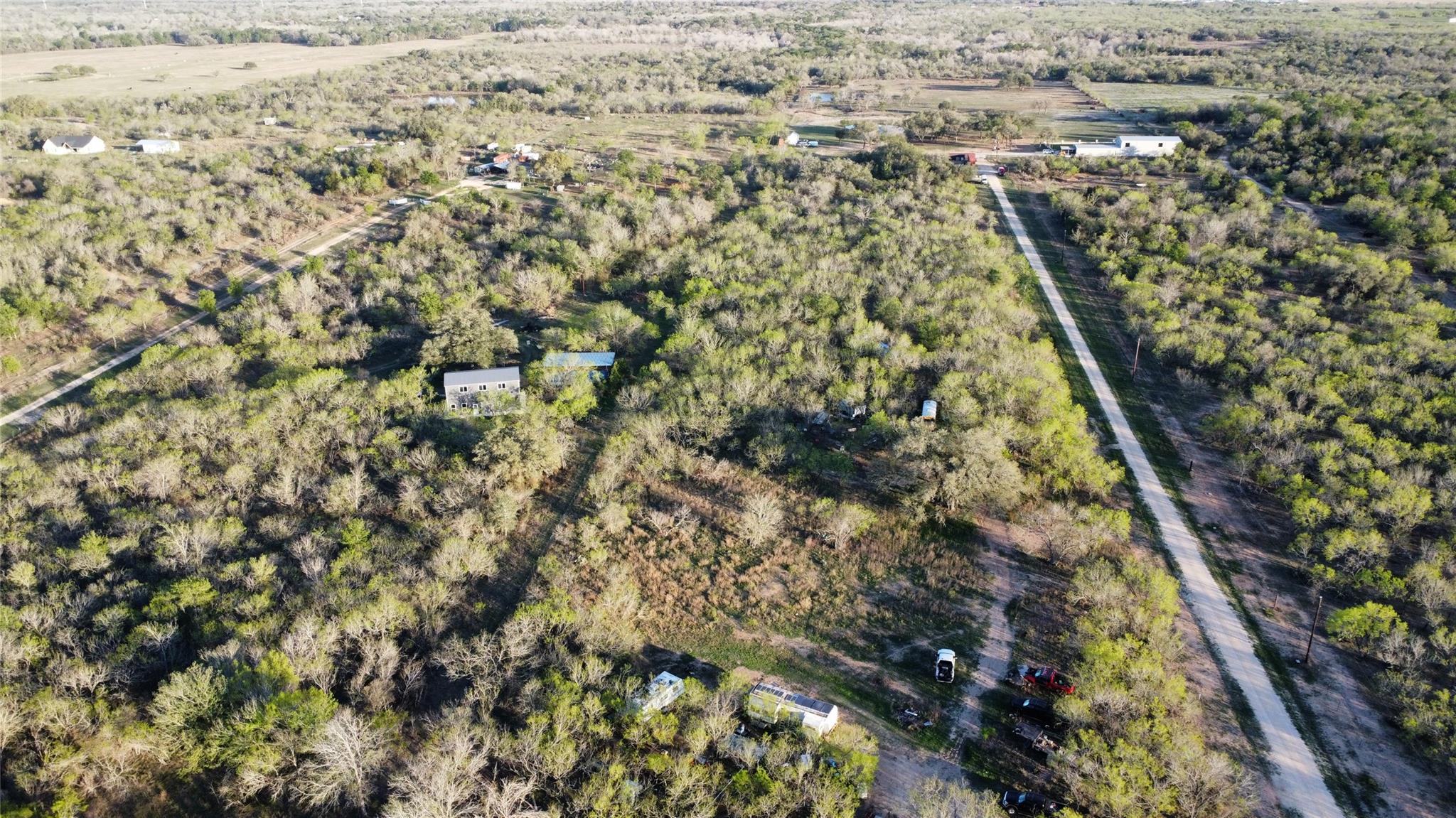 2209 Callihan Rd, Luling, TX 78648