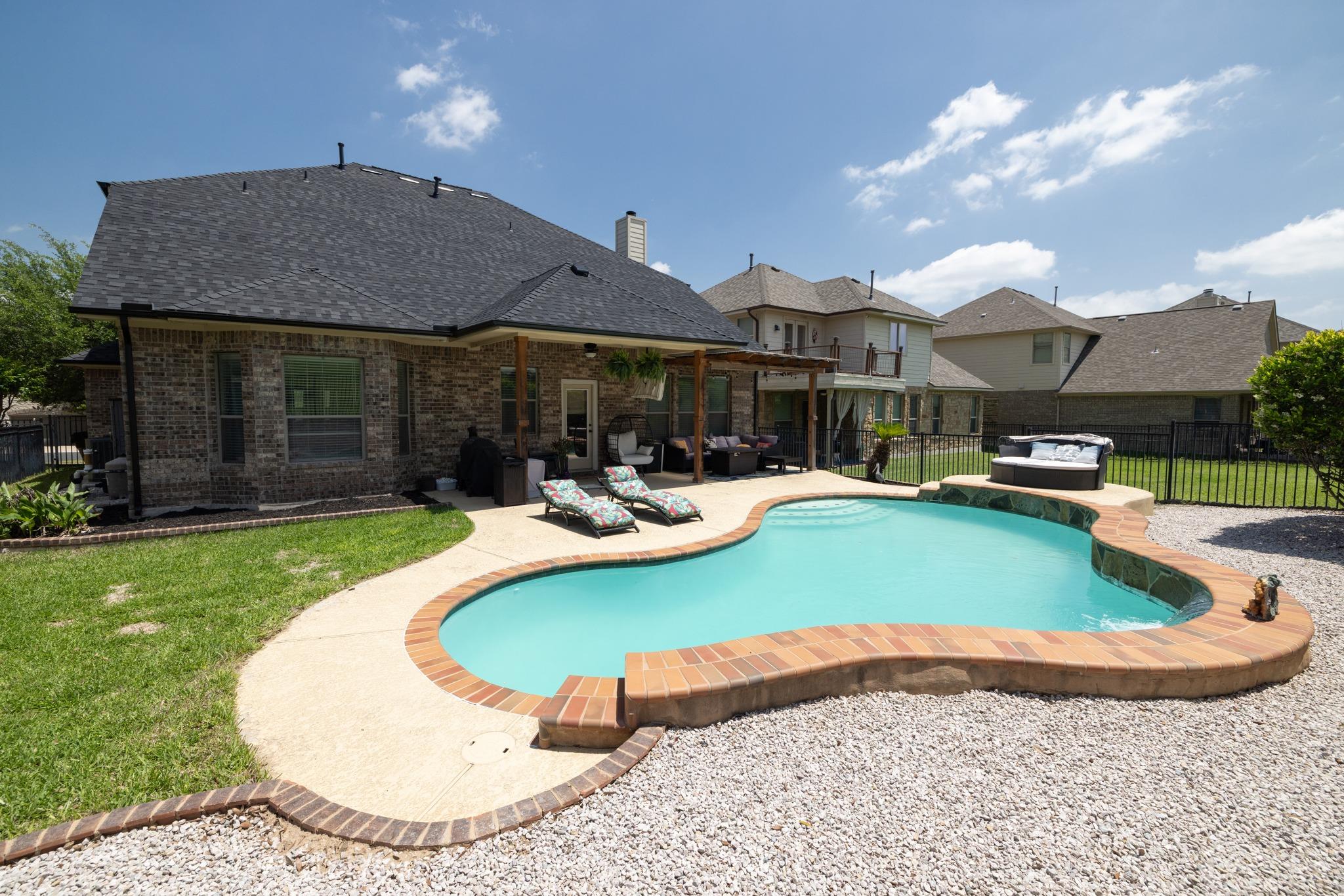 1625 Greenside Dr, Round Rock, TX 78665