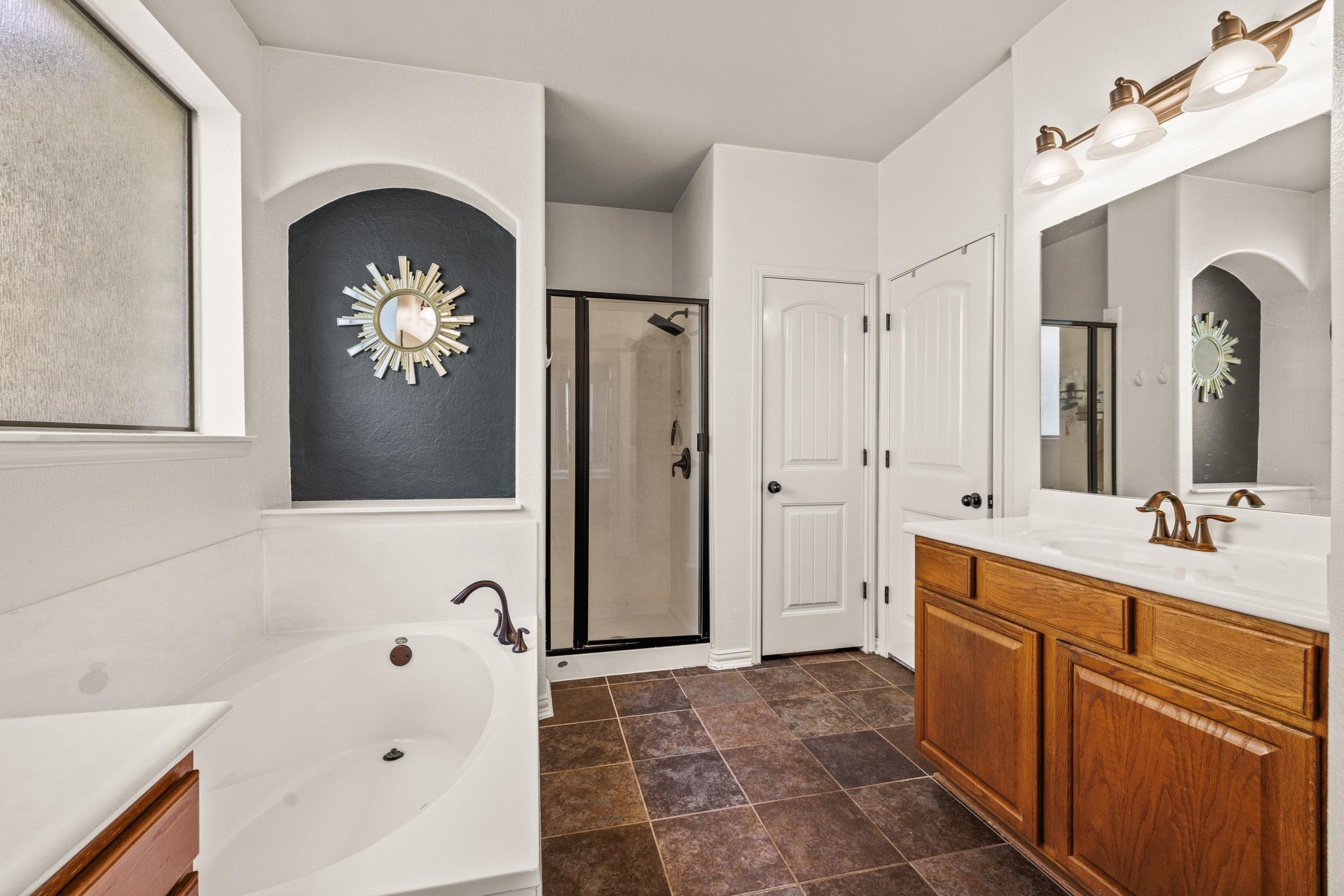 1625 Greenside Dr, Round Rock, TX 78665