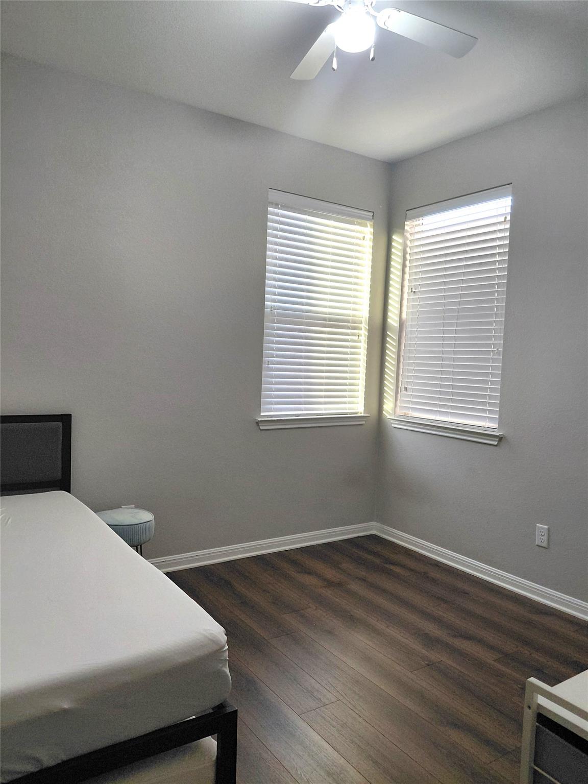 1401 Little Elm Trl # 127, Cedar Park, TX 78613