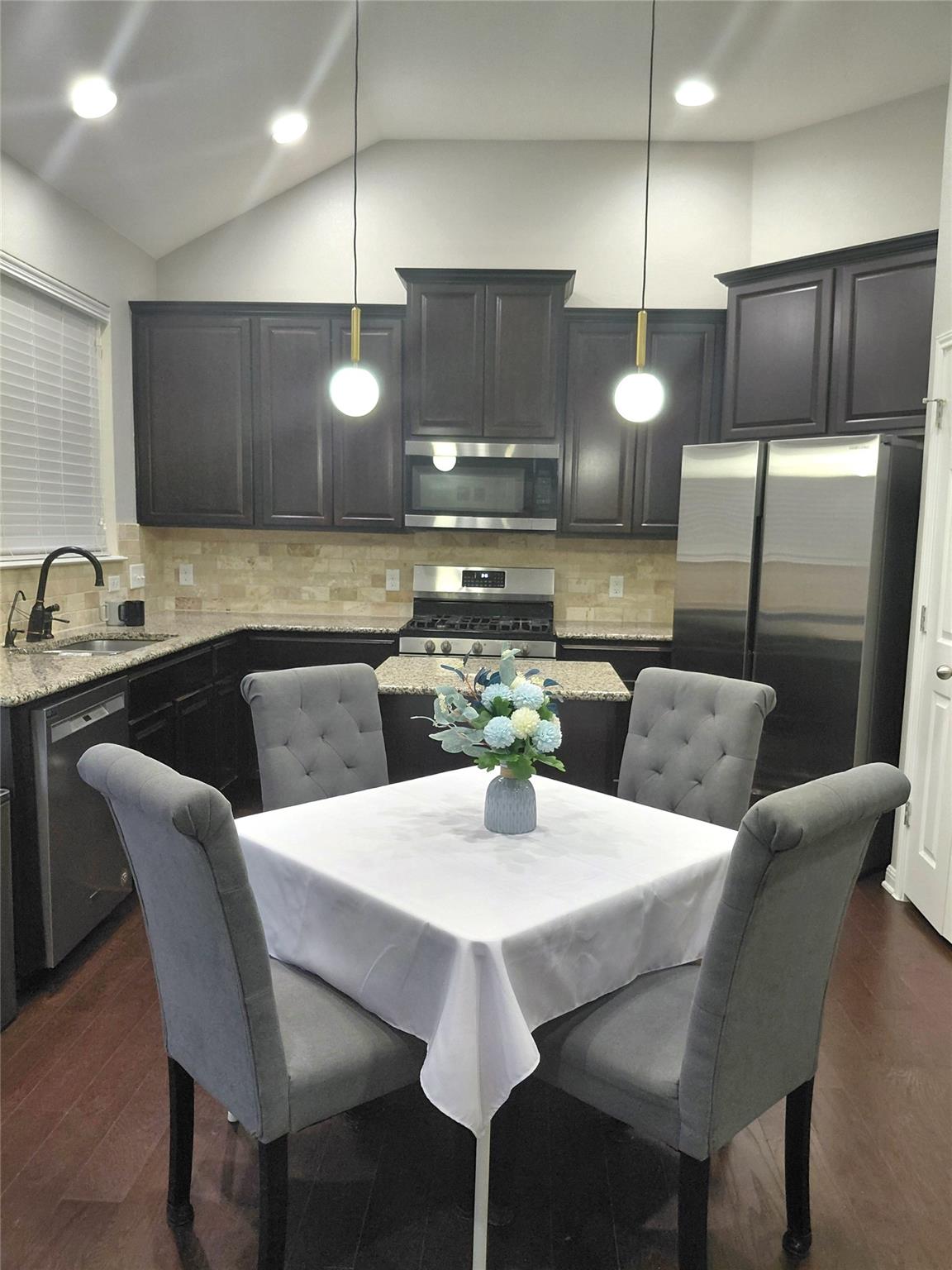 1401 Little Elm Trl # 127, Cedar Park, TX 78613