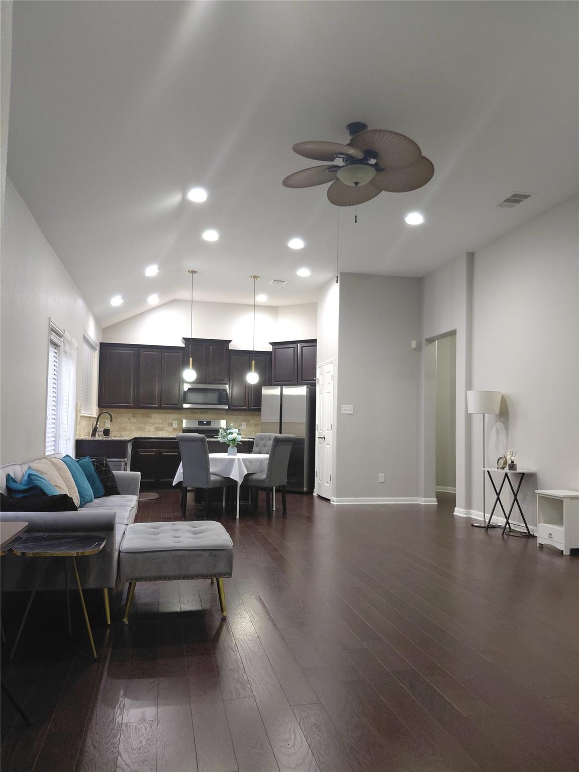 1401 Little Elm Trl # 127, Cedar Park, TX 78613