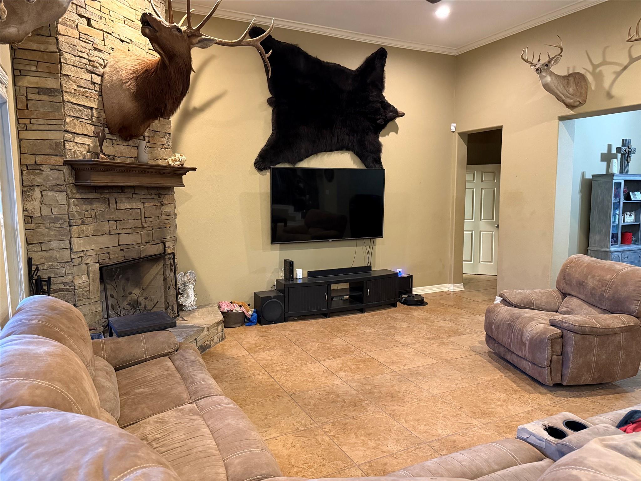 2015 Skrivanek Rd, Sealy, TX 77474