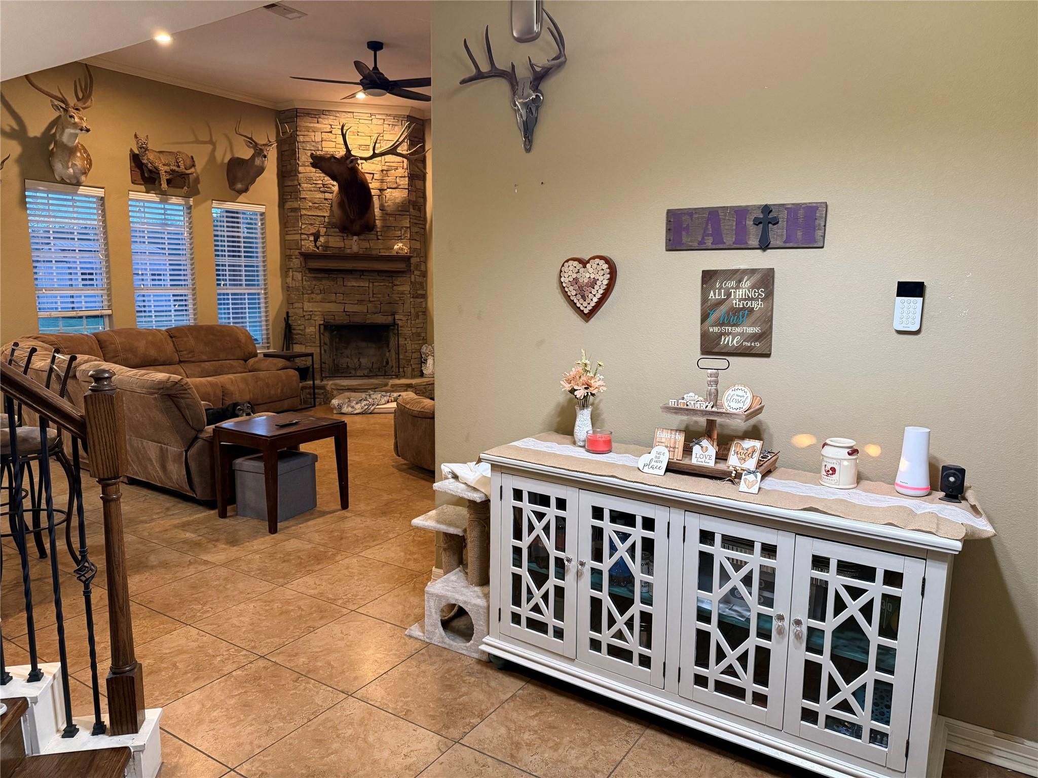 2015 Skrivanek Rd, Sealy, TX 77474