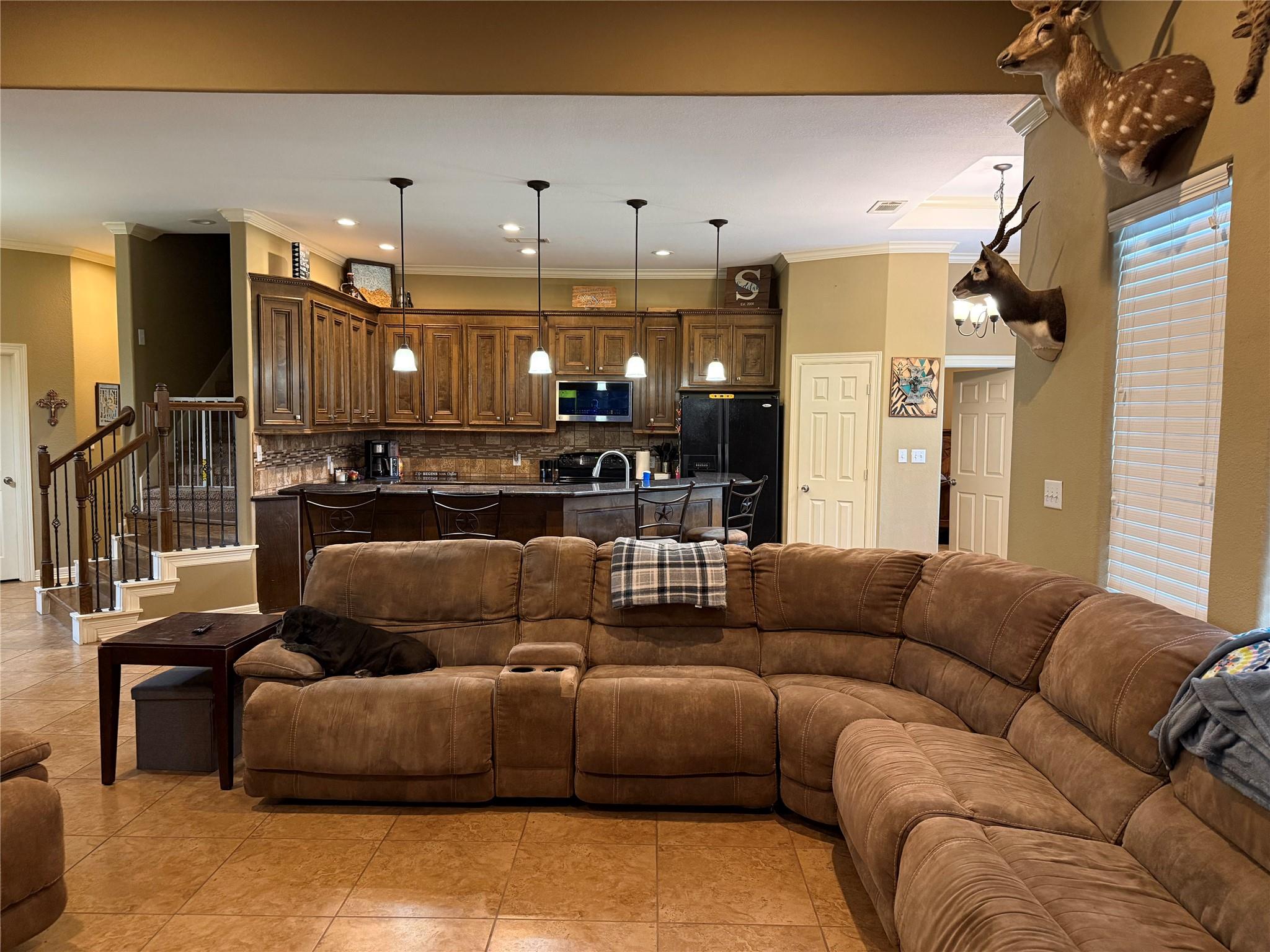 2015 Skrivanek Rd, Sealy, TX 77474