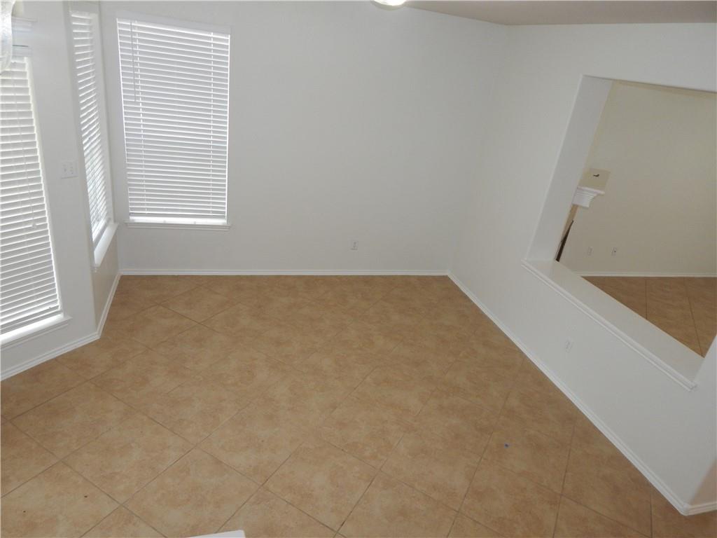 13521 Shawna Dnay Dr, Austin, TX 78727