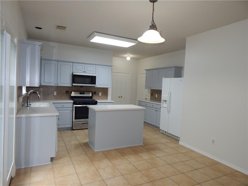 13521 Shawna Dnay Dr, Austin, TX 78727