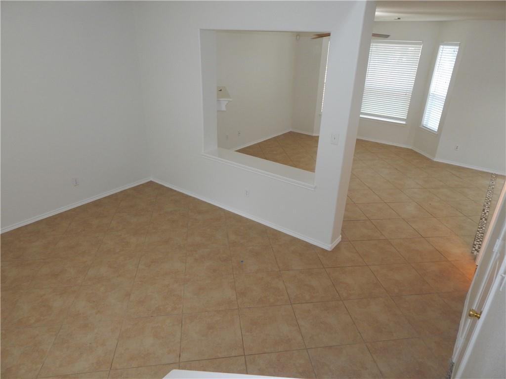 13521 Shawna Dnay Dr, Austin, TX 78727