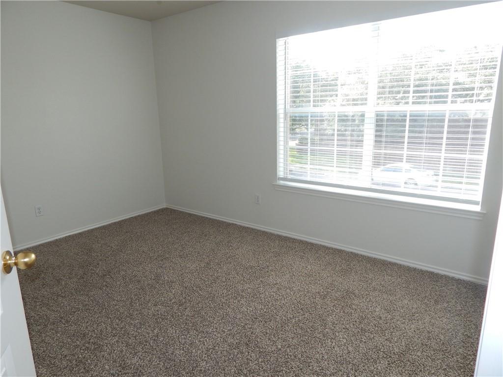 13521 Shawna Dnay Dr, Austin, TX 78727