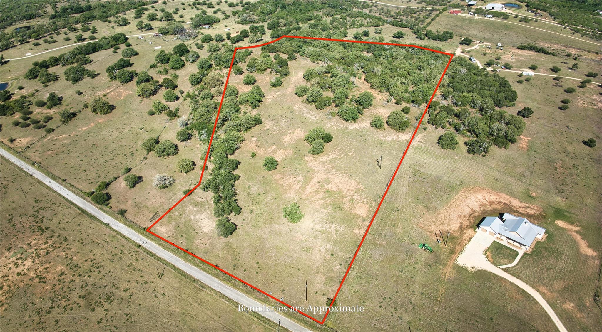 5250 Gravel Pit Rd, Kingsbury, TX 78155