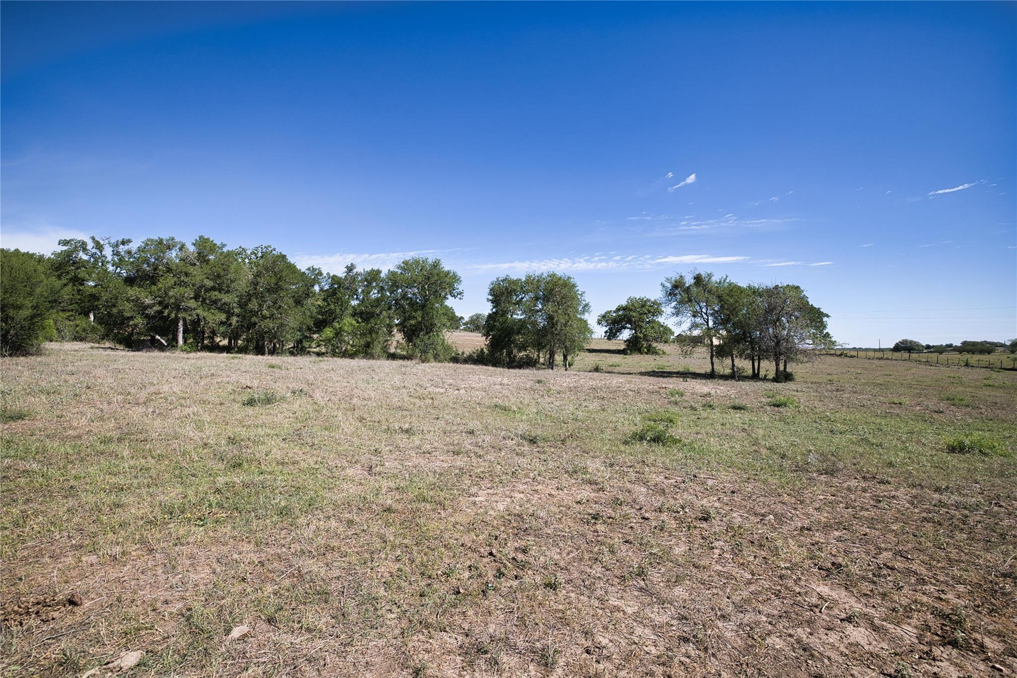 5250 Gravel Pit Rd, Kingsbury, TX 78155