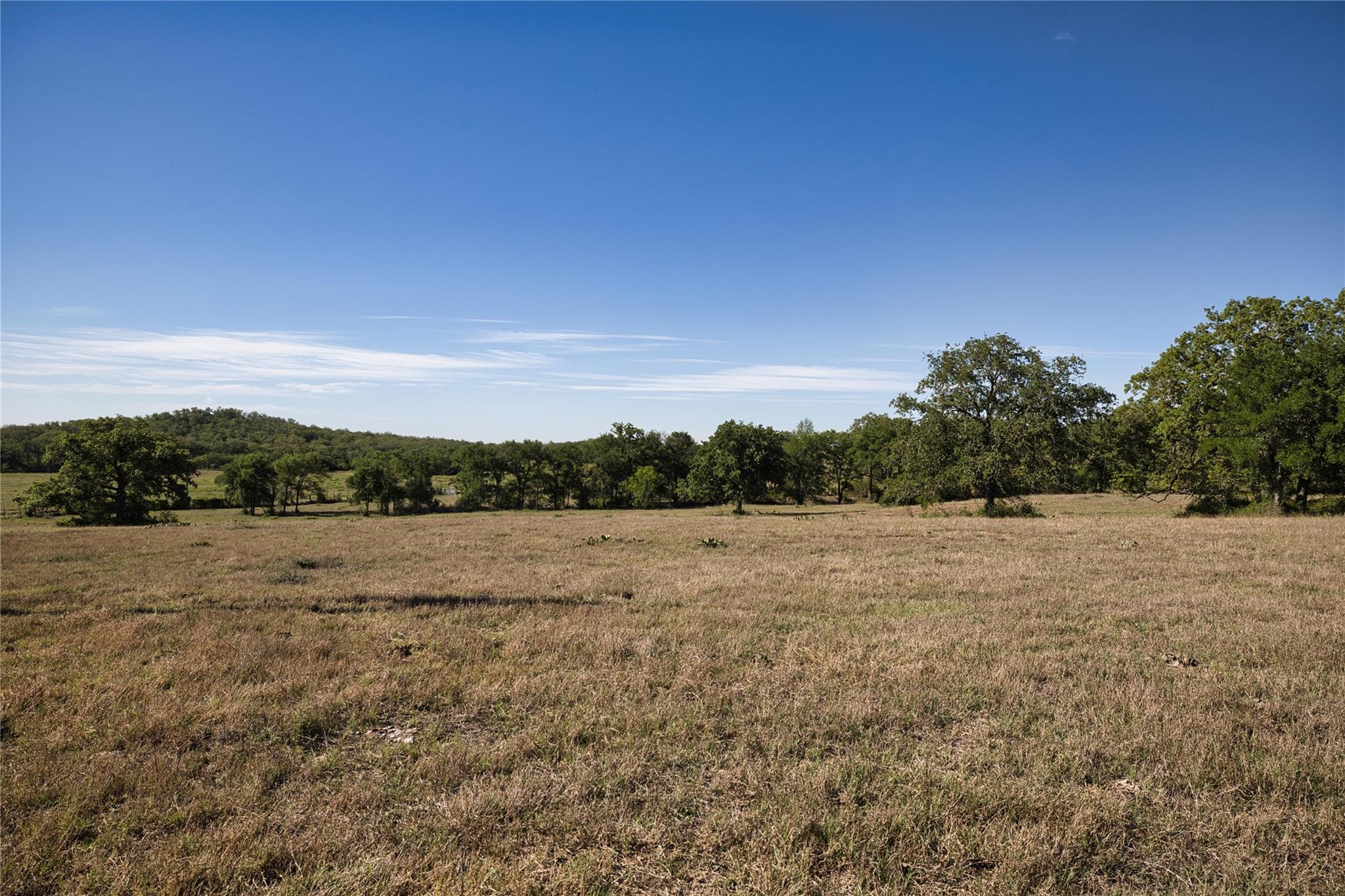 5250 Gravel Pit Rd, Kingsbury, TX 78155