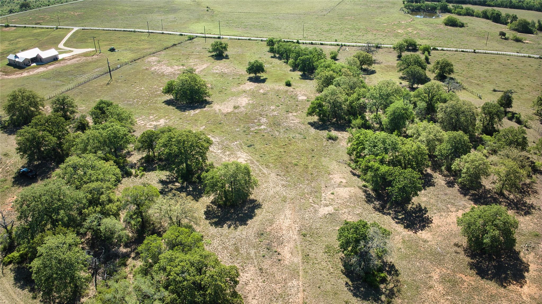 5250 Gravel Pit Rd, Kingsbury, TX 78155