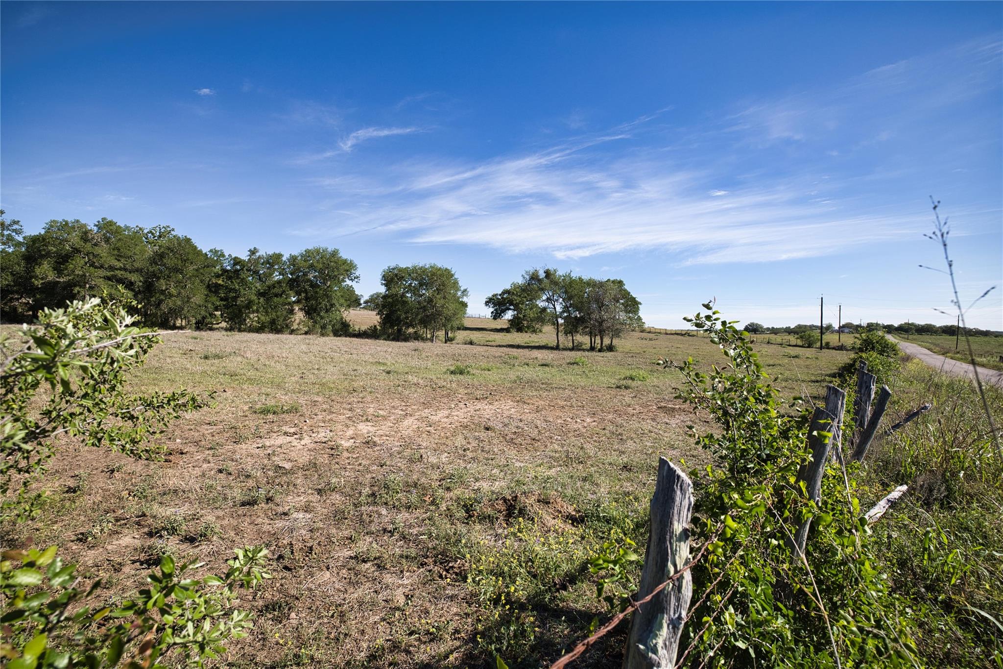 5250 Gravel Pit Rd, Kingsbury, TX 78155