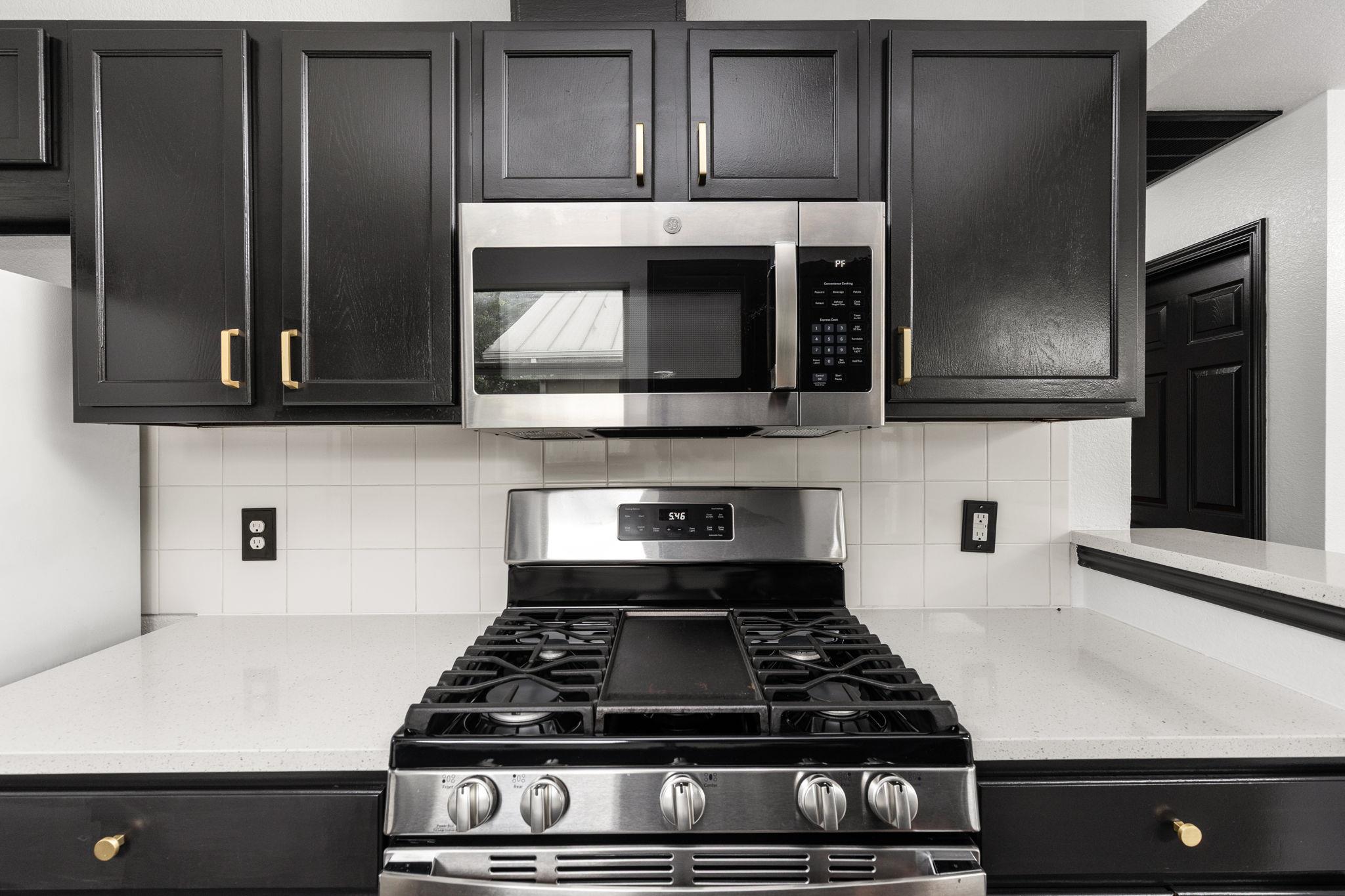 6908 Villita Cv, Austin, TX 78741