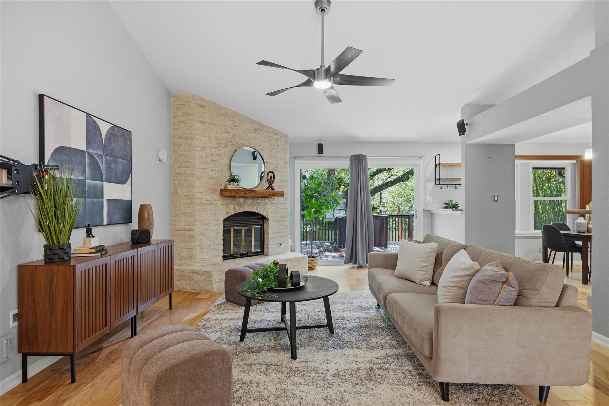 4209 Red Cloud Dr, Austin, TX 78759
