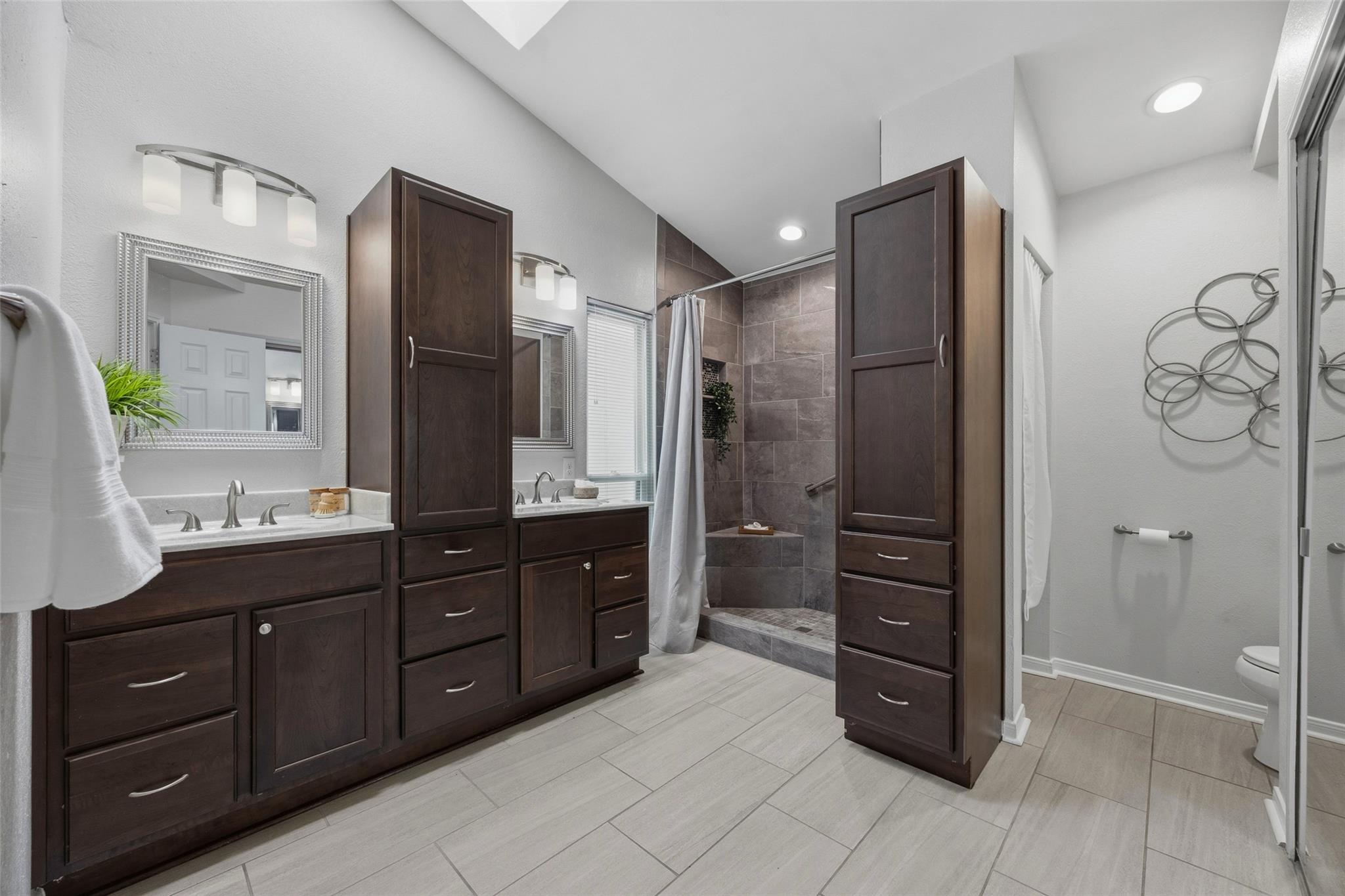 4209 Red Cloud Dr, Austin, TX 78759