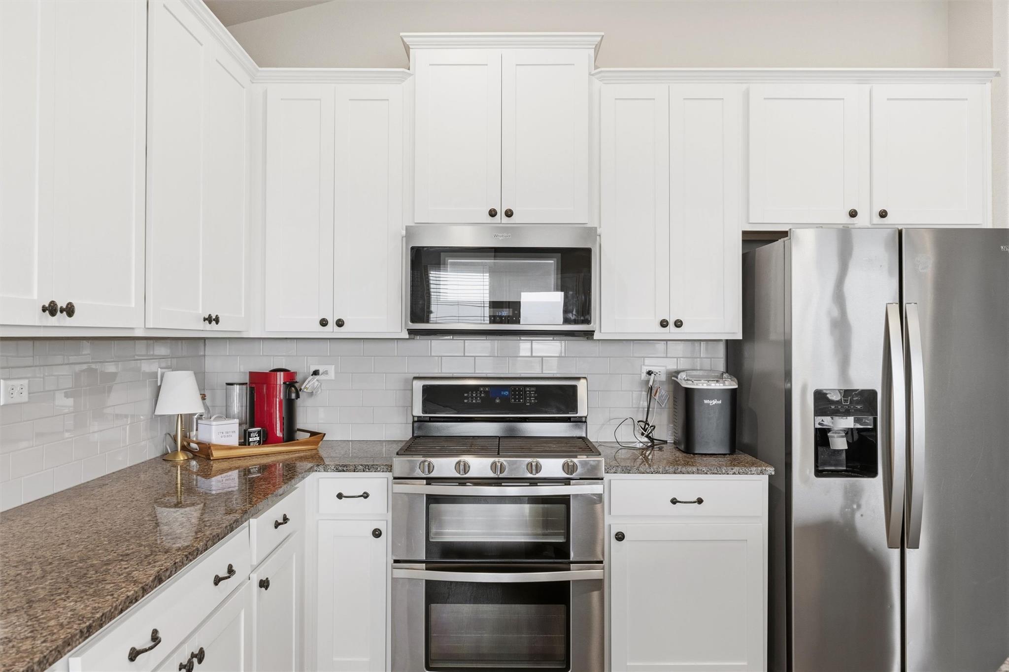 1613 Dubiel Dr, Leander, TX 78641