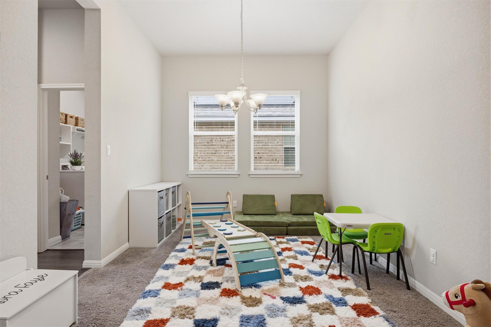 1613 Dubiel Dr, Leander, TX 78641