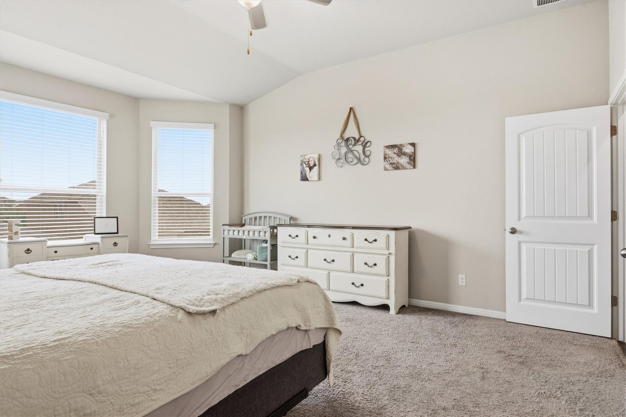 1613 Dubiel Dr, Leander, TX 78641