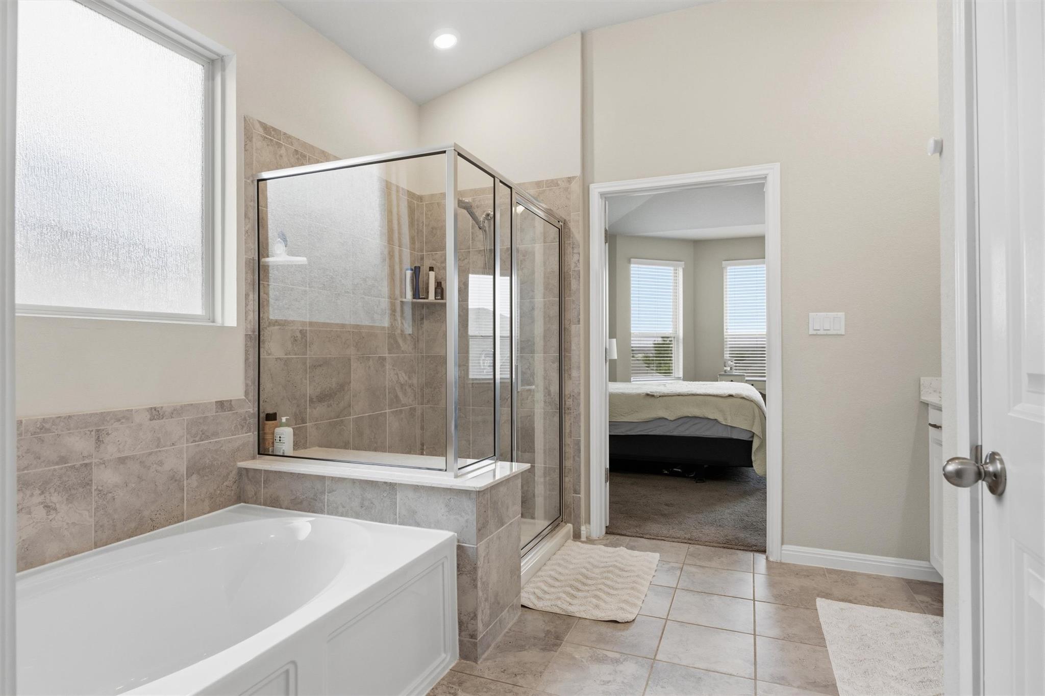 1613 Dubiel Dr, Leander, TX 78641