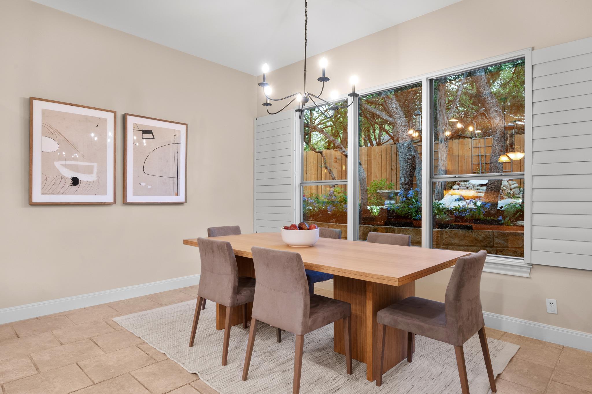 1012 Sailmaster St, Lakeway, TX 78734