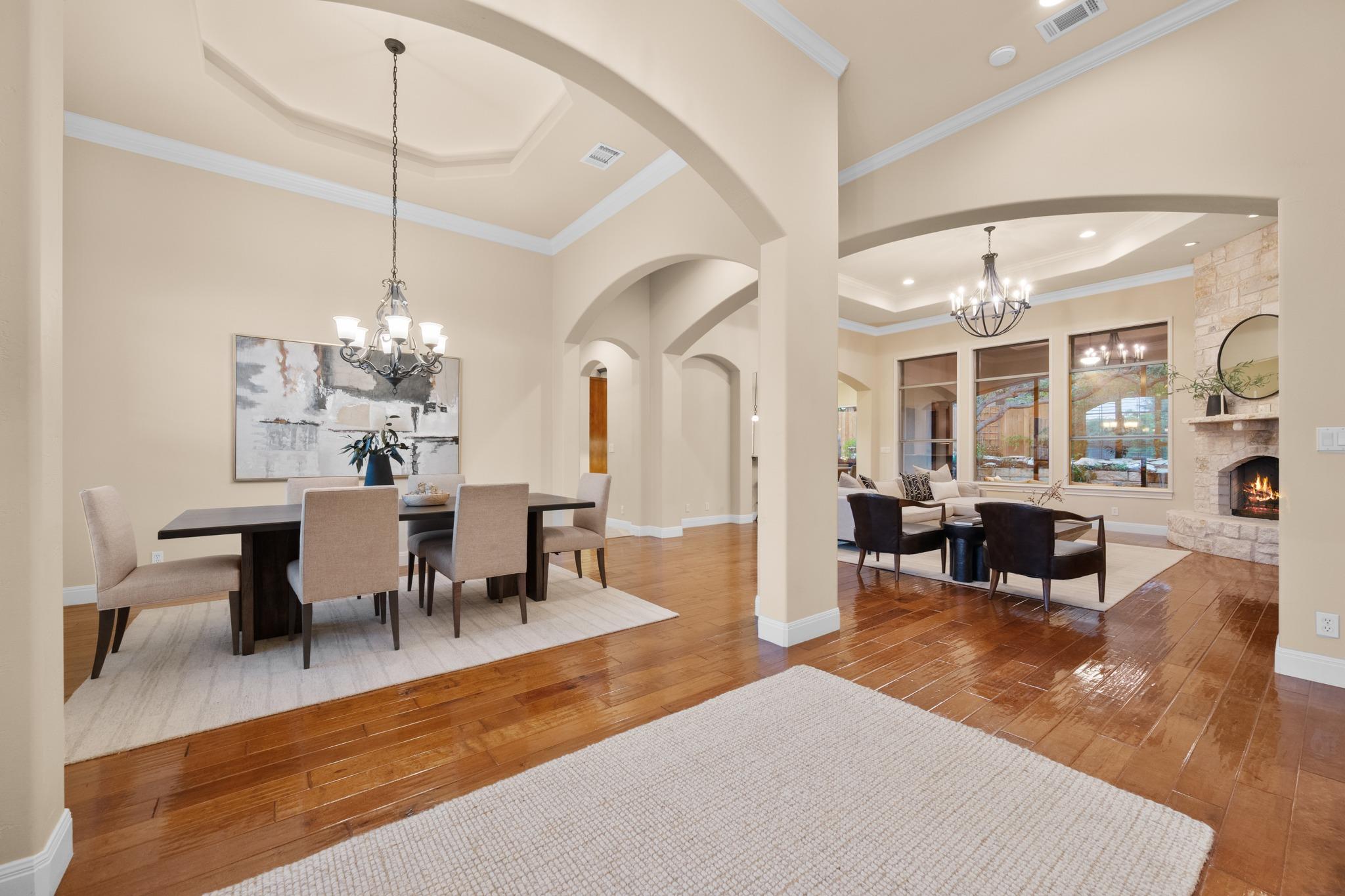 1012 Sailmaster St, Lakeway, TX 78734