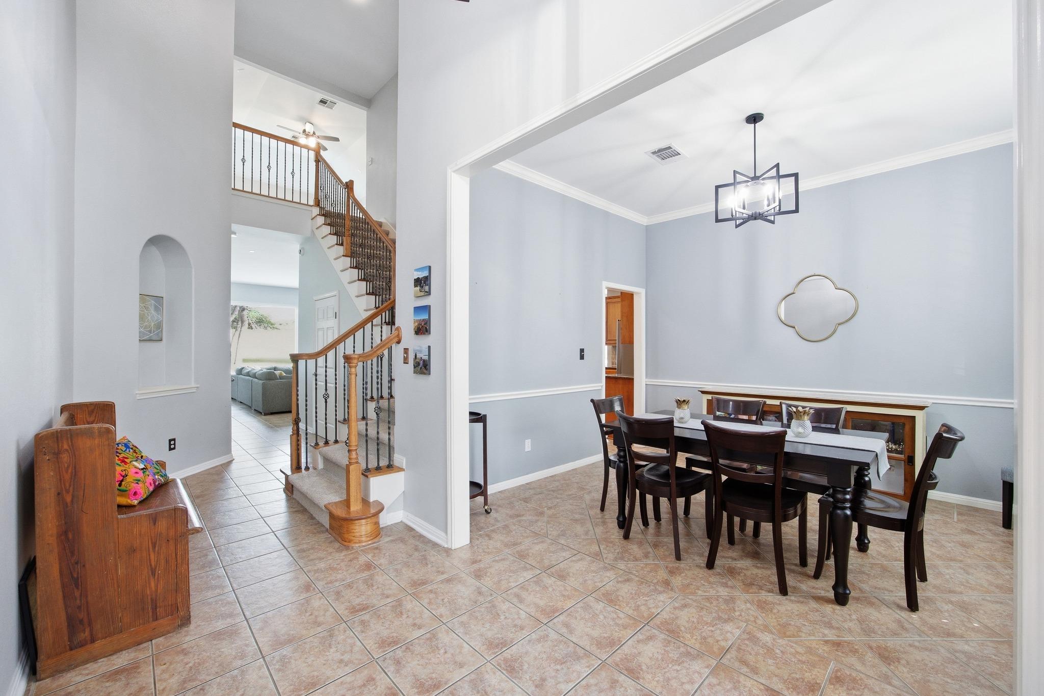 2204 Rio Mesa Dr, Austin, TX 78732